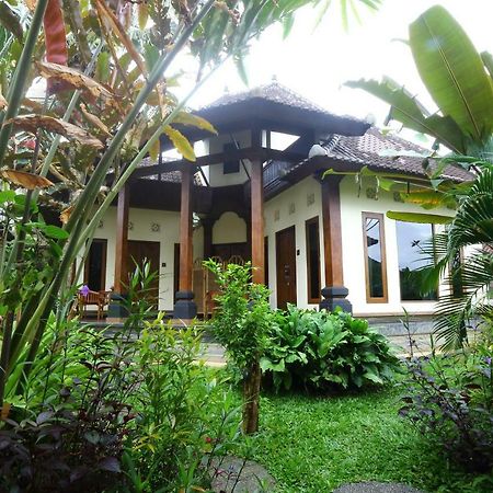 Loka Sari Guest House And Spa Ubud Kültér fotó